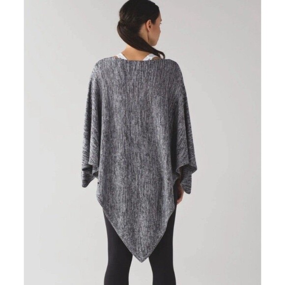 Lululemon Mantra Scarf Boolux Knit Wrap Poncho OS - Picture 3 of 5